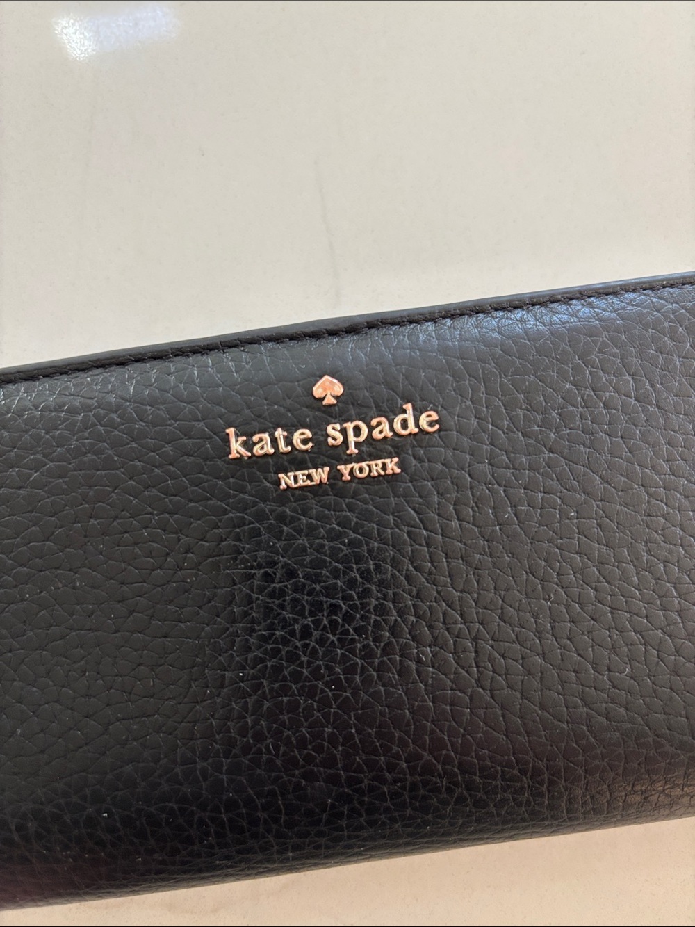 kate spade Black Pebbled Leather Zip Wallet with Logo - Picture 4 of 5